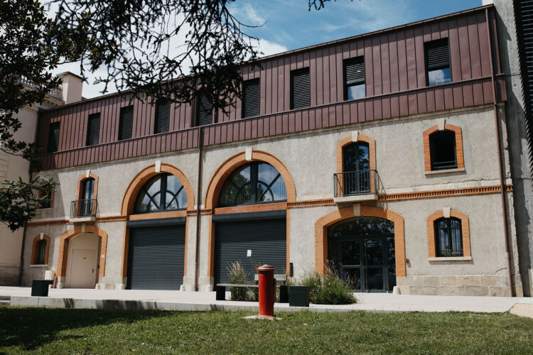 facade maison de sante beauvallon